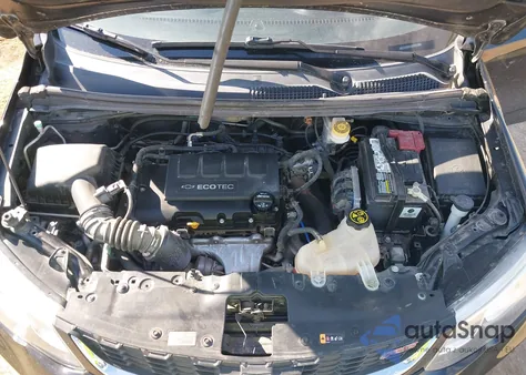 2020 Chevrolet Sonic Fwd Lt 5-Door from USA, damaged, VIN 1G1JD6SB1L4109762